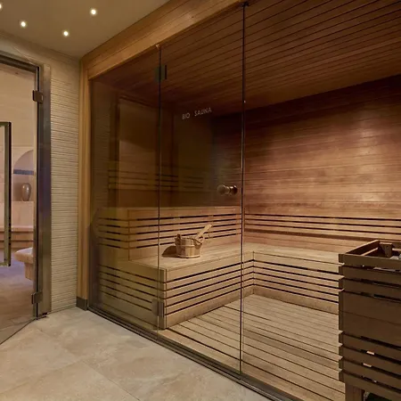 Hotel Almar Timi Ama & 5*
