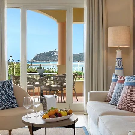 Almar Timi Ama ホテル