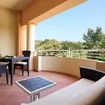 Almar Timi Ama & 5*