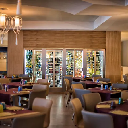 Ξενοδοχείο Almar Timi Ama