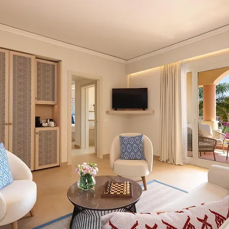 Almar Timi Ama & Hotel 5*