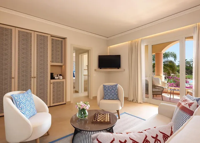 Almar Timi Ama Hotel 5*